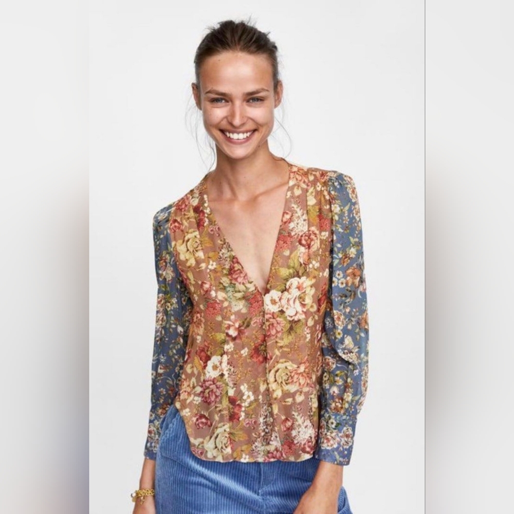 Zara Woman Floral Button Down Blouse